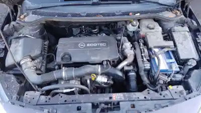 İkinci el araba yedek parçası VITES KUTUSU için OPEL ASTRA J (P10) 1.7 CDTI (68) OEM IAM referansları   