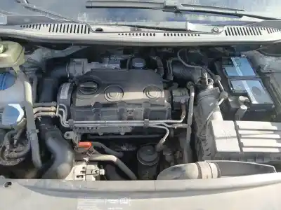 Автозапчасти б/у ПОЛНЫЙ ДВИГАТЕЛЬ за VOLKSWAGEN CADDY III MONOSPACE (2KB, 2KJ, 2CB, 2CJ) 1.9 TDI ссылки OEM IAM   