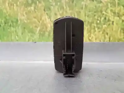 Second-hand car spare part left front power window switch for opel corsa e expression oem iam references 315625731  13430017