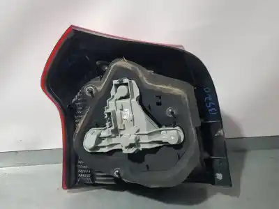 Автозапчасти б/у правый задний фонарь за toyota corolla (e12) 1.6 16v ссылки oem iam 8155102300  