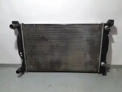 İkinci el araba yedek parçası  için AUDI A4 BERLINA (8E)  OEM IAM referansları   