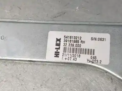 Second-hand car spare part passenger side right window regulator for opel corsa e color edition ecoflex oem iam references 541613212  39161985rh