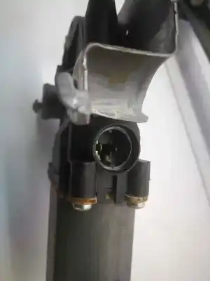 Pezzo di ricambio per auto di seconda mano alzacristalli anteriore destro per nissan almera (n16/e) 2.2 16v turbodiesel cat riferimenti oem iam 400600  