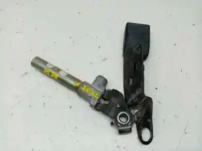 Pezzo di ricambio per auto di seconda mano Pretenditore Airbag Destro per RENAULT KANGOO (F/KC0) 1.9 Diesel Riferimenti OEM IAM   