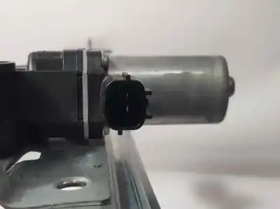 Автозапчастина б/у регулятор переднього правого скла для dacia dokker express ambiance посилання на oem iam 807209071r  