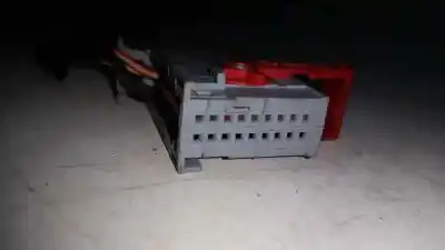 Pezzo di ricambio per auto di seconda mano retrovisore destro per fiat stilo (192) 1.9 jtd cat riferimenti oem iam   5 cables