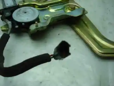 Second-hand car spare part rear right window regulator for kia rio ls berlina oem iam references  2 pins 