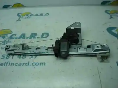 Pezzo di ricambio per auto di seconda mano ALZACRISTALLI POSTERIORE DESTRO per RENAULT MEGANE II BERLINA 5P  Riferimenti OEM IAM 8201010921 6 PINS  Pezzo di ricambio per auto di seconda mano ALZACRISTALLI POSTERIORE DESTRO per RENAULT MEGANE II BERLINA 5P  Riferimenti OEM IAM 8201010921 6 PINS