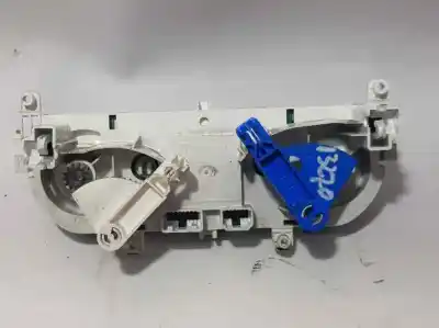 Peça sobressalente para automóvel em segunda mão comando de sofagem (chauffage / ar condicionado)  por renault clio iv limited referências oem iam e1072485a  171020