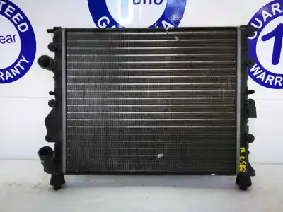 Pezzo di ricambio per auto di seconda mano radiatore d acqua per renault clio ii fase ii (b/cb0) 1.5 dci diesel 65 cv / 48 kw riferimenti oem iam 7700836301  rm1117