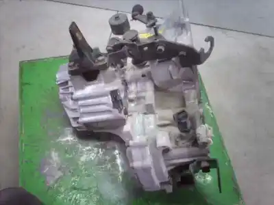 Second-hand car spare part gearbox for hyundai getz (tb) 1.5 crdi gls oem iam references j422yj  