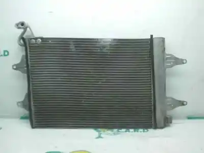 Peça sobressalente para automóvel em segunda mão CONDENSADOR / RADIADOR DE AR CONDICIONADO por SEAT IBIZA (6L1)  Referências OEM IAM 6Q0820411J  