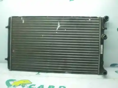 Pezzo di ricambio per auto di seconda mano RADIATORE D ACQUA per AUDI A3 (8L)  Riferimenti OEM IAM 1J0121253N  