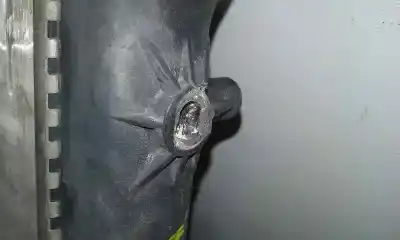 Pezzo di ricambio per auto di seconda mano radiatore d acqua per audi a3 (8l) 1.6 ambiente riferimenti oem iam 1j0121253n  