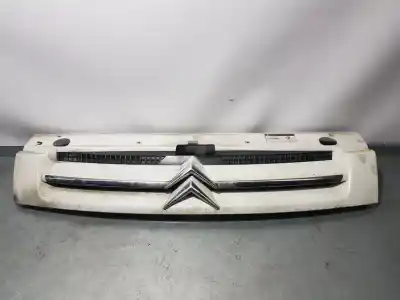 Second-hand car spare part front grille for citroen berlingo xtr 1.6 hdi 92 oem iam references 7804n2