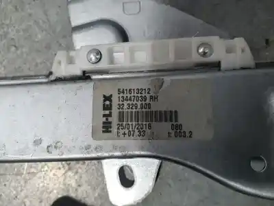 Second-hand car spare part passenger side right window regulator for opel corsa e color edition ecoflex oem iam references 13447039rh  54163212