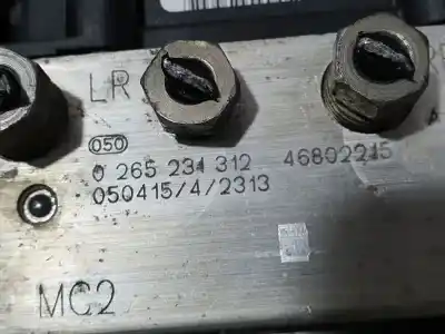 Peça sobressalente para automóvel em segunda mão abs por fiat panda (169) 1.2 8v dynamic referências oem iam 46802215  0265234312