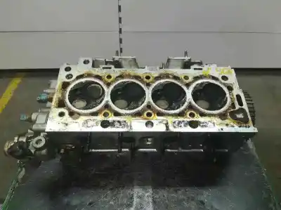 Pièce détachée automobile d'occasion culasse du moteur pour peugeot 106 (s1) 1.1 références oem iam 9610923110  