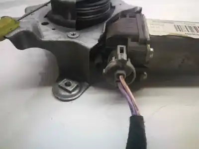 Second-hand car spare part passenger side right window regulator for renault twingo authentique oem iam references  2 pins 400956c