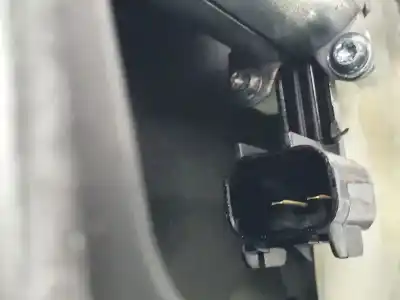 Peça sobressalente para automóvel em segunda mão elevador de vidros traseiro direito por ford fiesta (ce1) titanium referências oem iam l1bba27000cb  