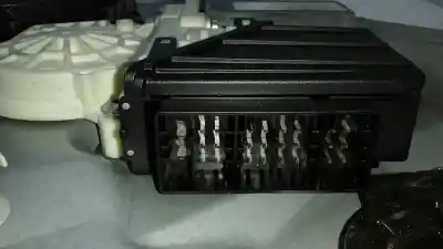 Автозапчасти б/у регулятор стекла переднего правого за seat ibiza (6l1) signo ссылки oem iam  6q2959801a 6+12+8 pins