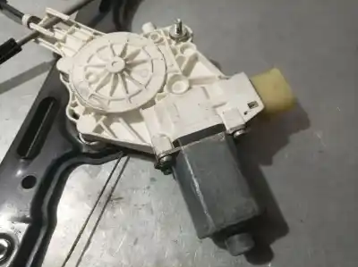 Peça sobressalente para automóvel em segunda mão elevador de vidros dianteira esquerda por bmw serie 1 berlina (e81/e87) 116i referências oem iam 7138462e  6 pins