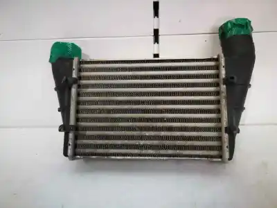 Tweedehands auto-onderdeel INTERCOOLER voor VOLKSWAGEN PASSAT BERLINA (3B2)  OEM IAM-referenties 058145805A  