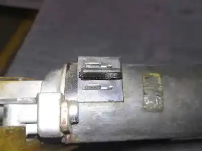 Second-hand car spare part rear right window regulator for bmw serie 7 (e32) 3.5 cat oem iam references 28023596 0130821033 2 pins electrico