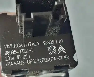 Second-hand car spare part switch for peugeot 208 (p2) active pack oem iam references 98095437zd  95835t02