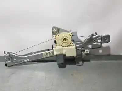 Peça sobressalente para automóvel em segunda mão  por PEUGEOT 5008  Referências OEM IAM 9683671780 BROSE ELÉCTRICO 6 PINS 921386101