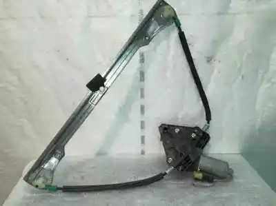 Pezzo di ricambio per auto di seconda mano alzacristalli anteriore sinistro per renault clio ii fase i (b/cbo) 1.2 riferimenti oem iam 0130821690  2 pins electrico