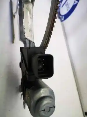 Second-hand car spare part passenger side right window regulator for opel combo 1.3 16v cdti cat (z 13 dt / ln9) 69 cv / 51 kw oem iam references 13173070 6 pins 