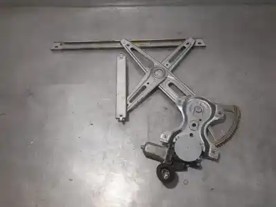 Peça sobressalente para automóvel em segunda mão elevador de vidros dianteiro direito por toyota yaris active hybrid referências oem iam 857100d100