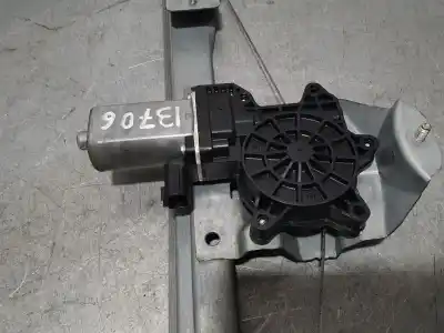 Pezzo di ricambio per auto di seconda mano alzacristalli posteriore sinistro per renault captur dynamique riferimenti oem iam 827012973r  
