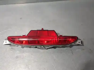 Pezzo di ricambio per auto di seconda mano Lampada Posteriore Centrale per PEUGEOT 208 Active Riferimenti OEM IAM 9674308980  