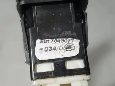Peça sobressalente para automóvel em segunda mão interruptor 4 piscas - emergência por citroen berlingo feel m referências oem iam 9817043077  