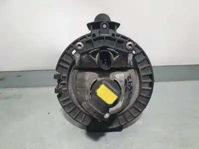 Pezzo di ricambio per auto di seconda mano luce fendinebbia destra per mini mini (r56) one riferimenti oem iam 305071001  