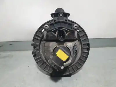 Second-hand car spare part right fog light for mini mini (r56) one oem iam references 305071001  