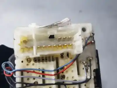 Pezzo di ricambio per auto di seconda mano comando pulito per renault captur intens riferimenti oem iam   