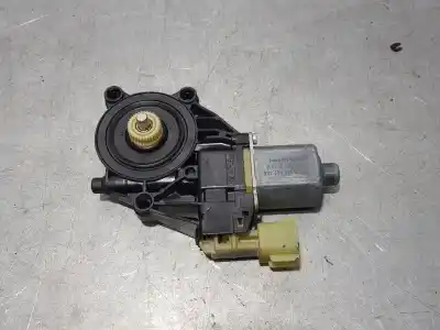 Peça sobressalente para automóvel em segunda mão  por FORD FIESTA (CB1)  Referências OEM IAM 130822404 BOSCH 6 PINS 