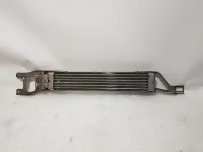 Pièce détachée automobile d'occasion Radiateur D'huile pour MERCEDES-BENZ CLASE B (W245) 200 (245.233) Références OEM IAM A1695000200  G1369000