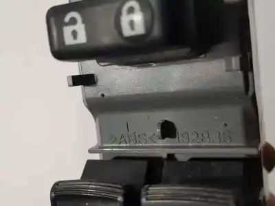Second-hand car spare part left front power window switch for toyota yaris active oem iam references 192835  