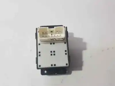 Peça sobressalente para automóvel em segunda mão botão / interruptor elevador vidro dianteiro esquerdo por hyundai i10 classic referências oem iam 202007107  