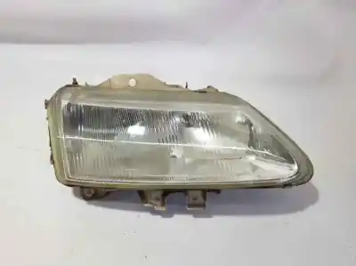 Tweedehands auto-onderdeel rechts koplamp voor renault laguna (b56) 1.8 mono cat oem iam-referenties 7700428879