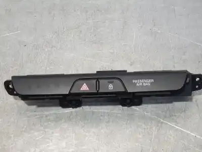 Peça sobressalente para automóvel em segunda mão Interruptor 4 Piscas - Emergência por KIA RIO (YB) Drive Referências OEM IAM 93790H8010WK  AD63611000