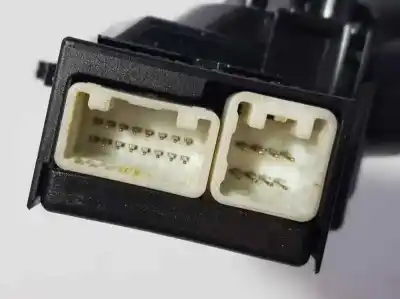 Pezzo di ricambio per auto di seconda mano comando pulito per lexus is200 (ds2/is2) 220d riferimenti oem iam 3055117f166  