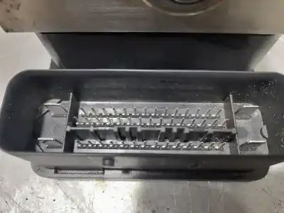 Pezzo di ricambio per auto di seconda mano abs per ford focus lim. (cb4) trend riferimenti oem iam 8m512c405ca  1002060400