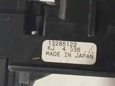 Second-hand car spare part hazard warning lights for opel astra j lim. expression oem iam references 13285122  