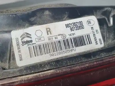 Автозапчастина б/у правий ліхтар для citroen c4 cactus live посилання на oem iam 9821352180  90120850