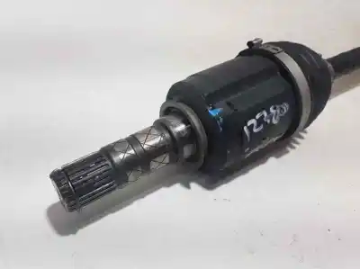 Second-hand car spare part front right transmission for subaru xv active oem iam references   